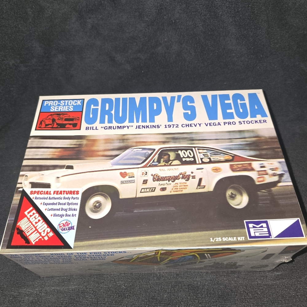 Grumpy's Vega Car Model Kit- White